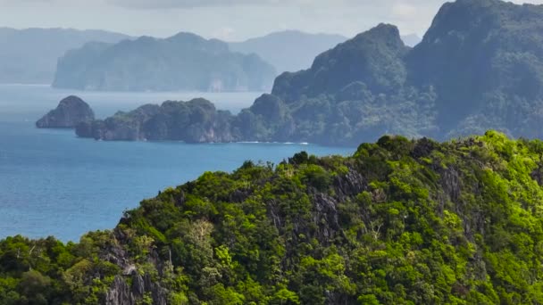 Espléndidas Rocas Calizas Forman Isla Tropical Nido Palawan Filipinas — Vídeos de Stock