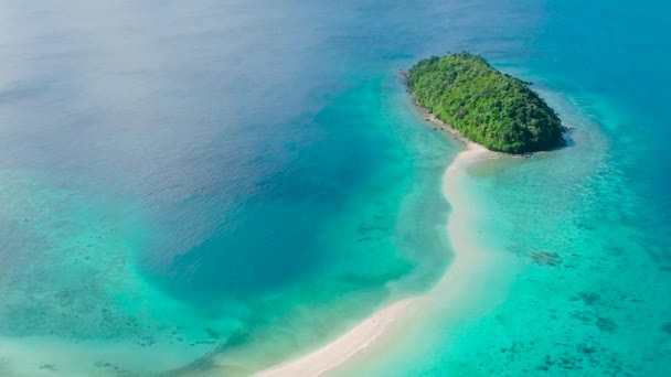 Bon Bon Beach의 아름다운 깨끗한 롬블론 Romblon 필리핀 — 비디오