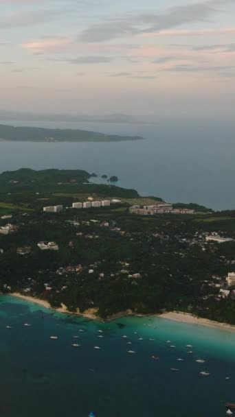 Tropisch Turquoise Zeewater Met Toerboten Witte Zandstranden Boracay Filipijnen Verticaal — Stockvideo