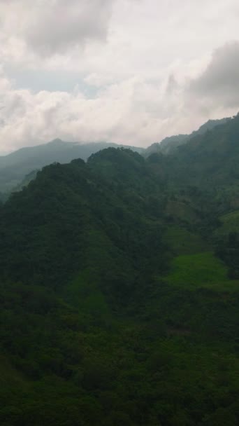 Góry Lasem Deszczowym Chmurami Stoki Górskie Roślinnością Tropikalną Mindanao Filipiny — Wideo stockowe