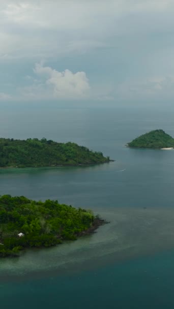 Les Îles Tropicales Entourées Par Mer Bleue Une Fois Islas — Video