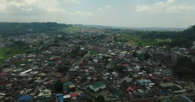 Lanao del Sur 'daki başkentin insansız hava aracı görüntüsü. Marawi Şehri. Mindanao, Filipinler.