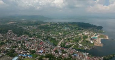 İslam ve Başkent Lanao del Sur ile güzel bir manzara. Marawi Şehri. Mindanao, Filipinler. Şehir manzarası.