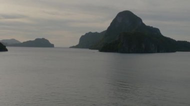 Filipinler 'deki Tropikal Adaların yukarısından görüntü. El Nido, Palawan.