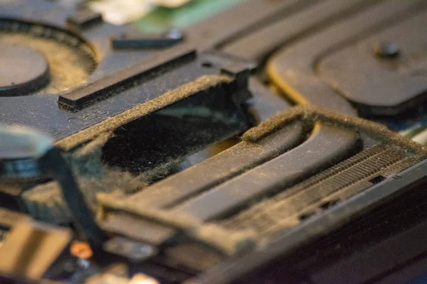 bir bilgisayar klavyesini kapat