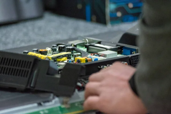 LCD akıllı televizyon servisi