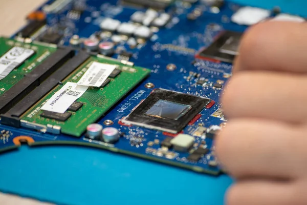 LCD akıllı televizyon servisi