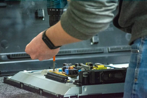 LCD akıllı televizyon servisi