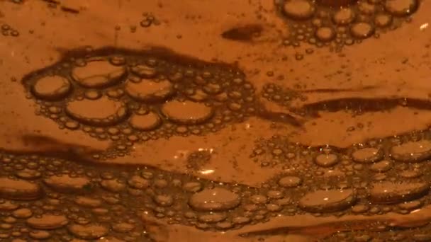 Closeup Beer Foam Vessel Barley Alcohol Drink Sizzling Bubbling Transparent — Stock Video
