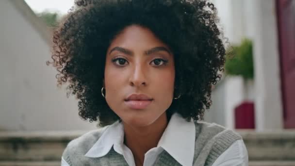 Beautiful Woman Face Perfect Brown Skin Natural Makeup Close Attractive — Stockvideo