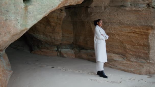Sad Woman Contemplating Problems Hiding Seashore Rock Pensive Model Resting — Stock Video