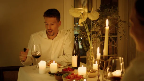 Gesturing Guy Chatting Romantic Dinner Closeup Positive Man Speaking Unrecognizable — 图库照片