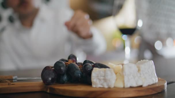 Delicious Appetizers Red Wine Lying Wooden Board Restaurant Table Closeup — Stock Video