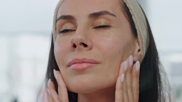Happy Lady Moisturizing Skin Bathroom Portrait Calm Woman Touching Pretty — Stock Video