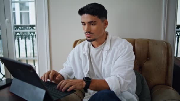 Smart Student Texting Computer Living Room Interior Close Focused Man — Stock Video
