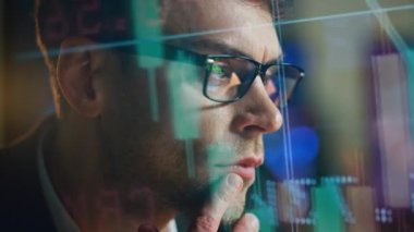 Finansal işlemci verilerini holografik sayılarla yakından kontrol ediyor. Dalgın analist karanlık işyerinde finansal sorun çözümü planlama borsa stratejisi aramakla meşgul. Yatırım kar konsepti değişimi