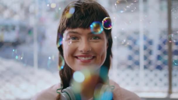Cheerful Student Looking Camera Headphones Closeup Smiling Girl Enjoying Soap — Stock Video