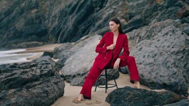 Stylish Seductive Model Posing Rocky Coast Gloomy Day Wearing Red — Stock Video