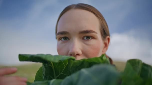 Farmer Holding Leafy Cabbage Closeup Smiling Woman Examining Green Vegetables — Αρχείο Βίντεο