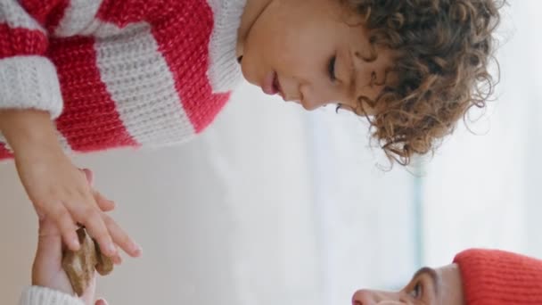 Smiling Mom Teaching Kid Seaside Closeup Cute Little Boy Counting — Stok video