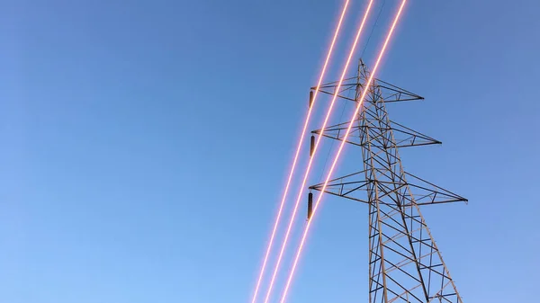 Electricity Transmission Towers Glowing Wires — Fotografia de Stock