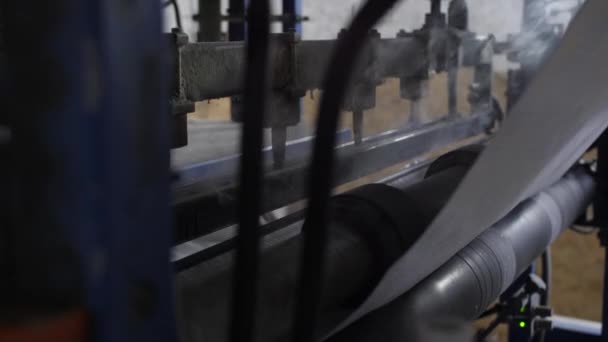 Makinenin Polietilen Poşet Üretiminde Otomatik Mekanizması Kanvası Kırmızı Sıcak Demir — Stok video