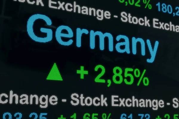 Niemiecka Giełda Rośnie Niemcy Dodatnie Dane Giełdowe Ekranie Obrotu Zielony — Zdjęcie stockowe