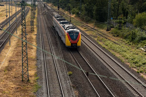 Comboio Passageiros Local Nos Carris Frankfurt Main Alemanha Tarde Tecnologia — Fotografia de Stock