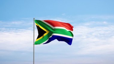 Bulutlu gökyüzüne karşı Güney Afrika bayrağı. Güney Afrika bayrağı rüzgarda dalgalanıyor, ulusal bir sembol. Ülke, ulus, birlik, bayrak, hükümet, Güney Afrika kültürü, siyaset.