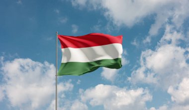 Bulutlu gökyüzüne karşı Macaristan bayrağı. Ülke, ulus, sendika, bayrak, hükümet, Macar kültürü, politika. 3B illüstrasyon