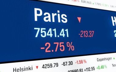 Fransa, Paris 'te düşen borsa. Fransız hisse fiyatları düşüyor. Risk, ticaret, çöküş, durgunluk, ayı pazarı. 3B illüstrasyon