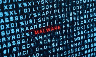 Sistem kötü amaçlı yazılım, bilgisayar uyarı işareti. Rastgele harfler, işaretler, bilgisayar kodları, bitler ve baytlar. Sistem mesajı, siber saldırı, tehdit, ağ güvenliği, virüs, bilgisayar suçları. 3B illüstrasyon