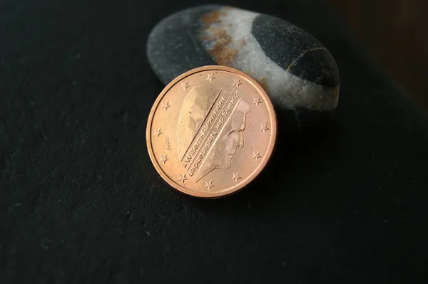 2ユーロセント硬貨ウィレム アレクサンダーオランダ2016 証明コインの数学 — ストック写真