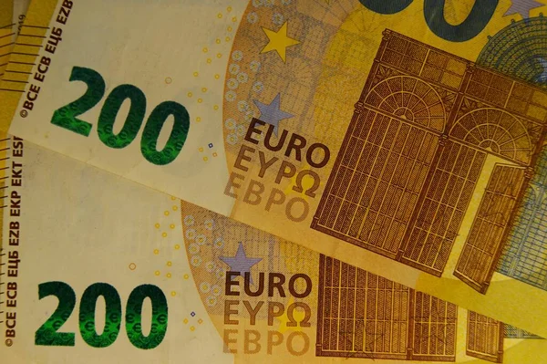 Euro Para Banknotları ve nakit .200 Euro. Yakın plan..