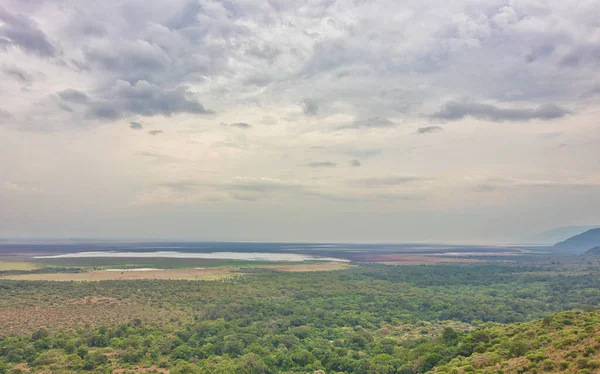 Een Panoroma Van Kratervloer Van Ngorongoro Krater Tanzania — Stockfoto