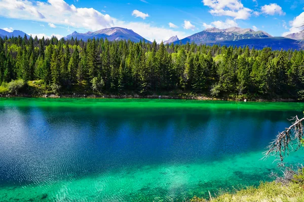 Aquamarin Kék Zöld Árnyalatai Csodálatos Gyönyörű Tavak Valley Five Lakes — Stock Fotó