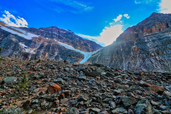 Der Berühmte Angel Gletscher Von Mount Edith Cavel — Stockfoto