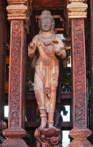 Bouddha Sculpture Sur Bois Sanctuaire Vérité Pattaya Thaïlande — Photo