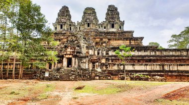 Ta Keo Tapınağı - 11. yüzyıl Büyük Piramit Khmer tapınağı Jayavarman V tarafından Siem Reap, Kamboçya, Asya 'da inşa edildi