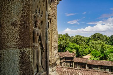 Siem Reap, Kamboçya, Asya 'daki Angkor Wat Tapınağı' nın iç duvarlarında Apsara bas ferahlığı