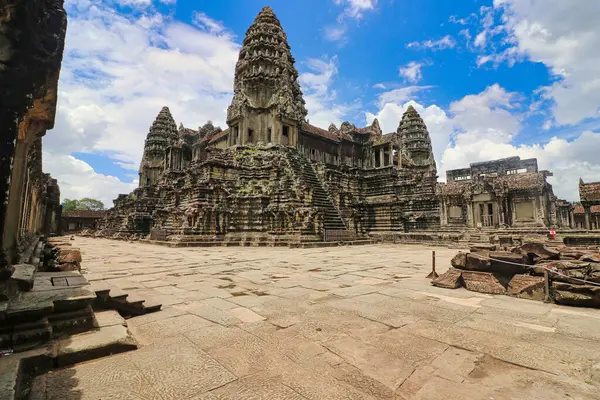 Angkor Wat Temple Inner Pyramid Complex Masterpiece Khmer Architecture Built — Stock Photo, Image