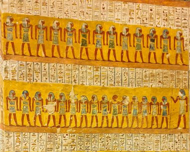 Gates Kitabı 'ndan sahneler, birinci bölüm, ikinci saat. Ramses IV, KV2, Krallar Vadisi, Luxor, Mısır' daki bu güzel boyanmış duvar kabartması.