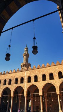 Al Nasir Muhammed Camii 'nin minaresi. Meme hükümdarı El Nasr Muhammed tarafından 1318' de Selahaddin Kalesi 'nde inşa edilmiştir.