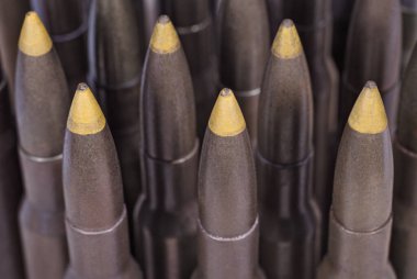 Yaşlı küçük silah mühimmatı. Cephane ve askeri teçhizat