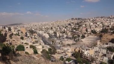 Amman şehir merkezinde tepeden görüldüğü gibi, Ürdün