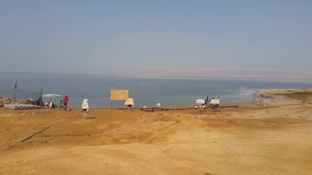 Utsikt Över Döda Havet Från Jordaniens Strand — Stockvideo