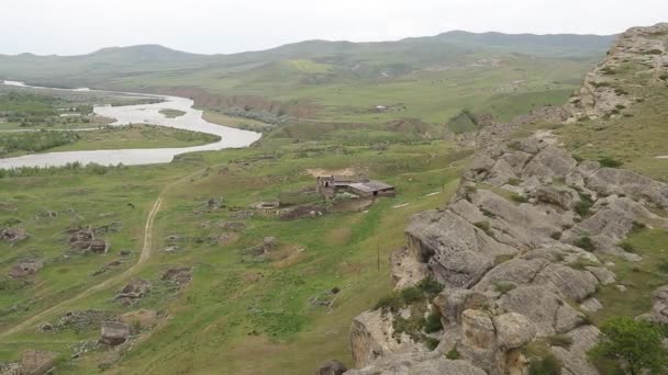 Gürcistan Eski Bir Rock Kasabası Uplistsikhe — Stok video