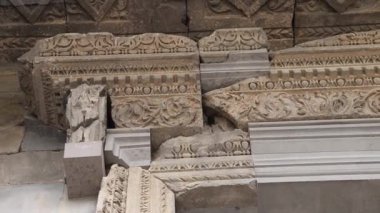Ermenistan 'daki Garni Greko-Roma Tapınağı.