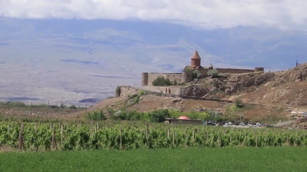 Церковь Пресвятой Богородицы Хор Вирапе Армения — стоковое видео