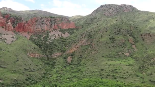 亚里曼尼亚Amaghu山谷的山脉 — 图库视频影像